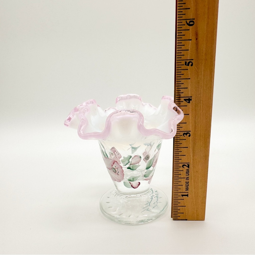 Fenton Pink Crest Ruffle 4” Glass Vase Opaline Optic Hand Painted Signed Floral - Picture 5 of 10